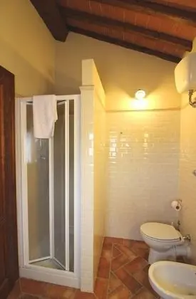 Apart Daire, 5 Yatak Odası, Sigara İçilmez