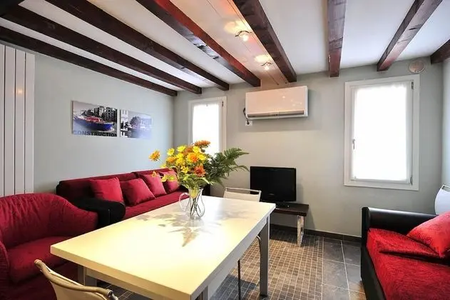 Apart Daire, 2 Yatak Odası