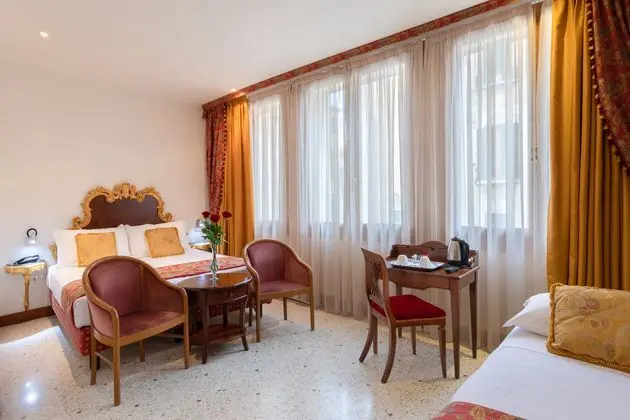 1 Çift Kişilik Veya 2 Tek Kişilik Yatak Superior