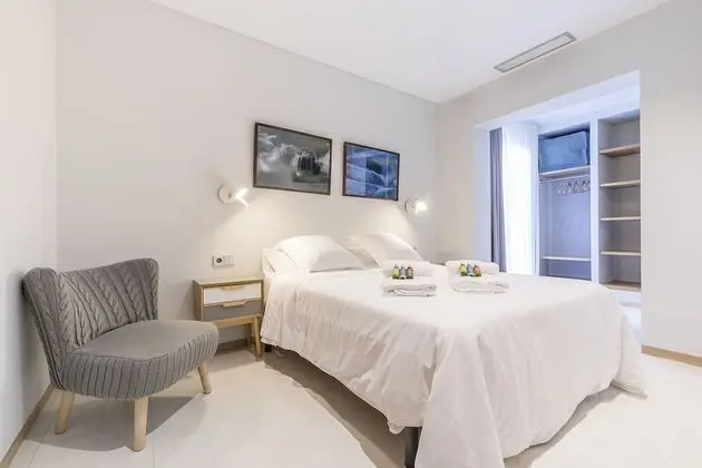 Tek Büyük Yataklı Oda, Banyolu/Duşlu (84)