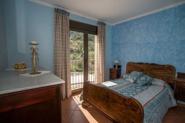 Classic Tek Büyük Yataklı Oda