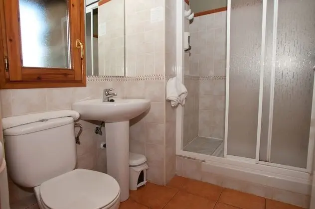 Family Oda (2 adults + 1 child)