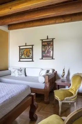 Üç Kişilik Oda