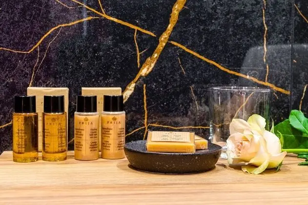 Superior Oda, Balkon, Kanal Manzaralı