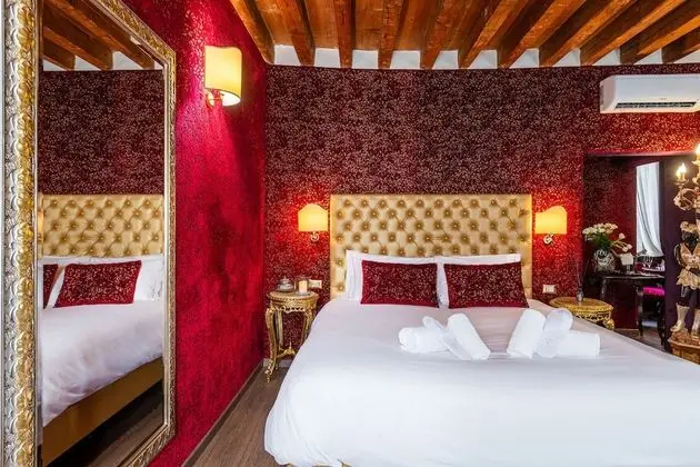 Superior Oda, Kanal Manzaralı