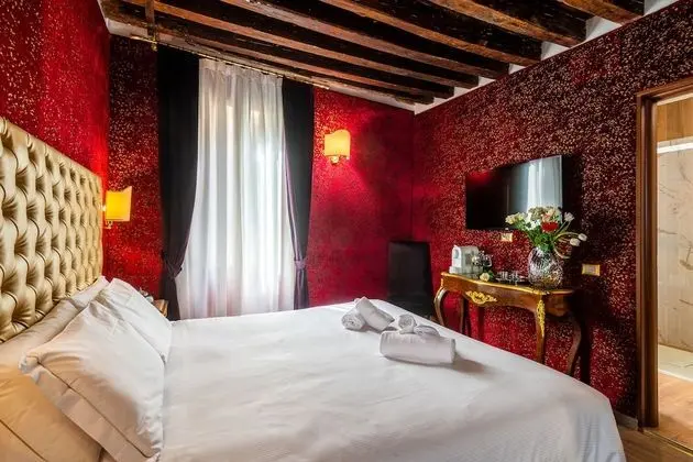 Superior Oda, Kanal Manzaralı