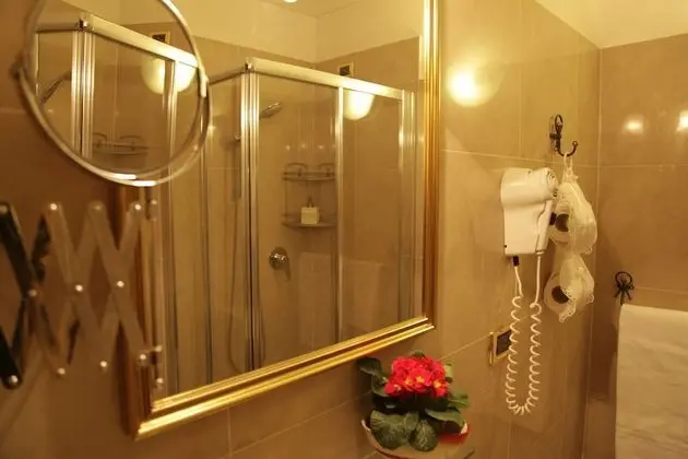 Economy Tek Büyük Yataklı Oda, 1 Çift Kişilik Yatak, Özel Banyo