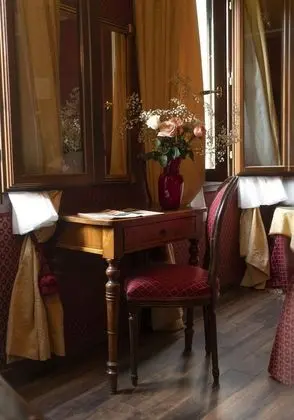 Superior Tek Büyük Yataklı Oda, Özel Banyo, Şehir Manzaralı