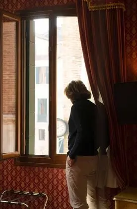 Superior Tek Büyük Yataklı Oda, Özel Banyo, Şehir Manzaralı