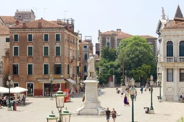 Superior Tek Büyük Yataklı Oda, Özel Banyo, Şehir Manzaralı