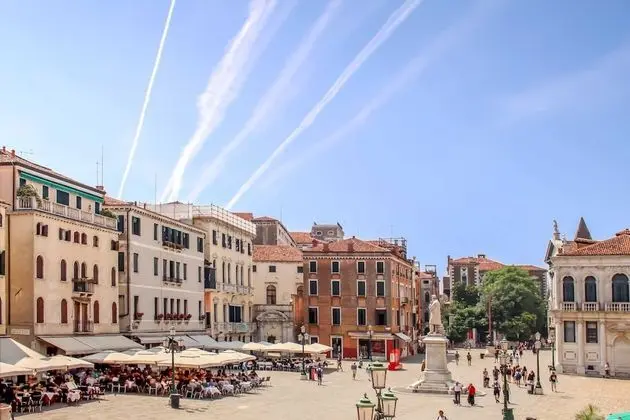 Superior Üç Kişilik Oda, Özel Banyo, Şehir Manzaralı