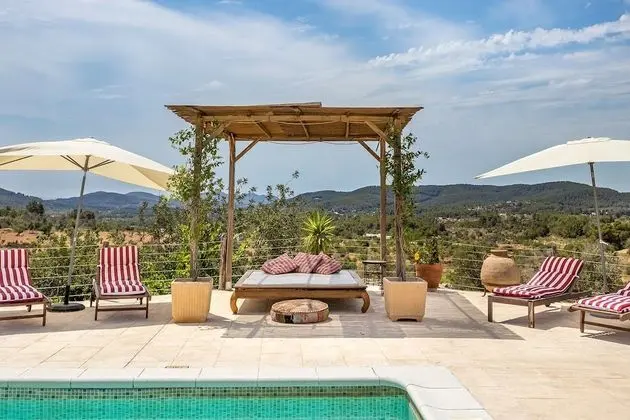 Superior Villa, 4 Yatak Odası, Kişiye Özel Havuzlu
