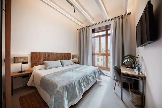 Standard Tek Büyük Yataklı Oda