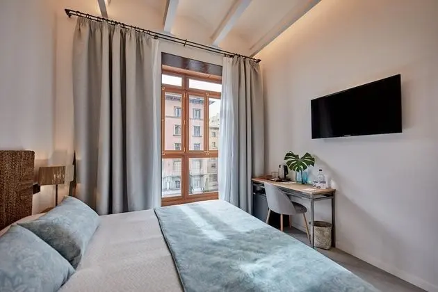 Standard Tek Büyük Yataklı Oda