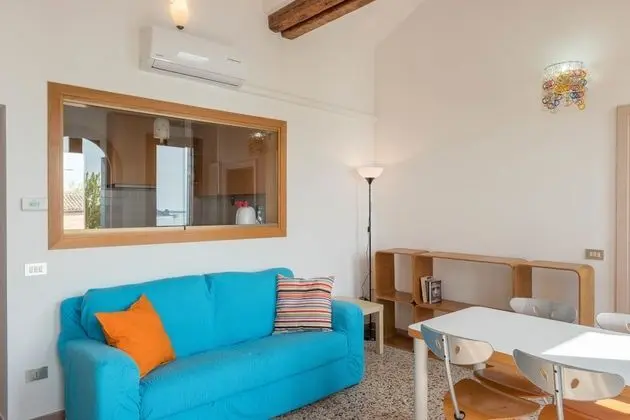 Apart Daire, 2 Yatak Odası, Mutfak, Okyanusa Sıfır