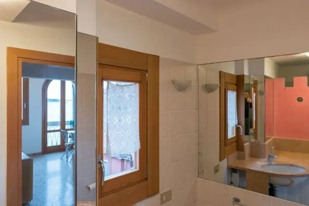 Apart Daire, 2 Yatak Odası, Mutfak, Okyanusa Sıfır