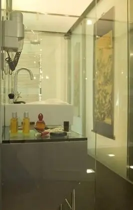 Deluxe Tek Büyük veya İki Ayrı Yataklı Oda