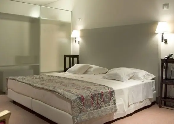 Superior Tek Büyük veya İki Ayrı Yataklı Oda