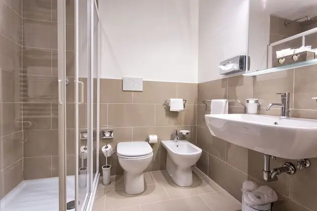 Superior Tek Büyük Yataklı Oda