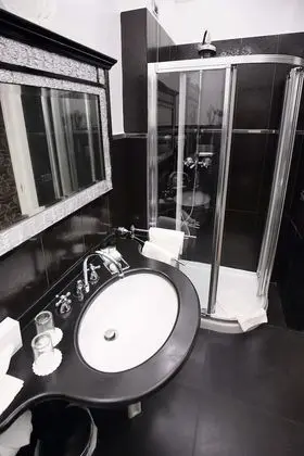 Superior Tek Büyük Yataklı Oda