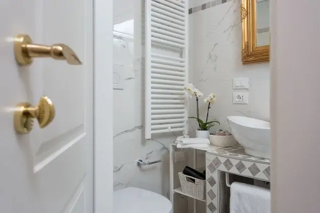 Basic Tek Büyük Yataklı Oda