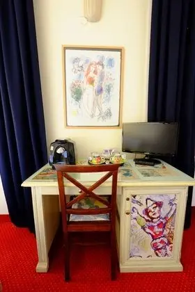 Tek Büyük Yataklı Oda