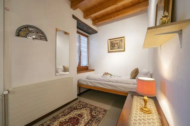 Family Sıra Ev, Birden Çok Yatak, Dağ Yamacı (Cà Pinina)