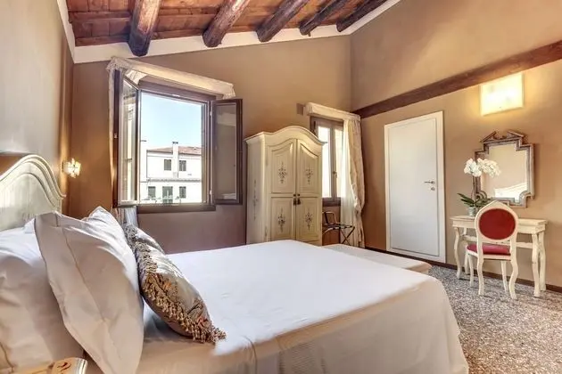 Standard Üç Kişilik Oda