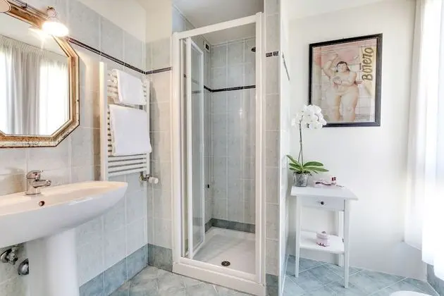 Standard Üç Kişilik Oda