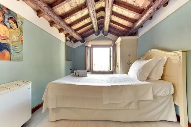 Tek Kişilik Oda, Ortak Banyo