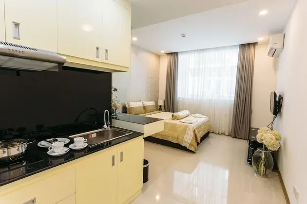 Luxury Oda