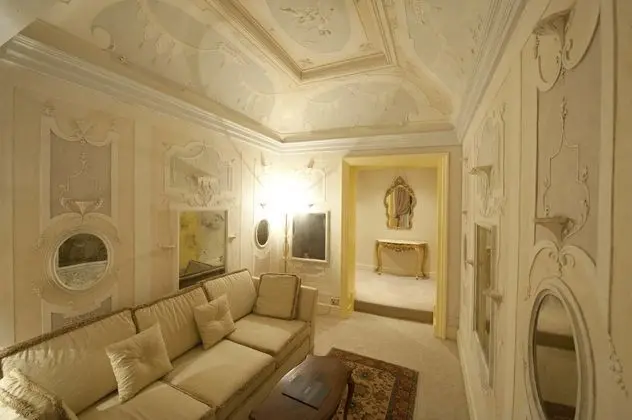 Historical Suite