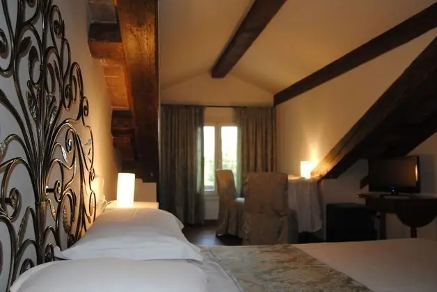 Superior Tek Büyük veya İki Ayrı Yataklı Oda, 1 Büyük (Queen) Boy Yatak, Sigara İçilmez