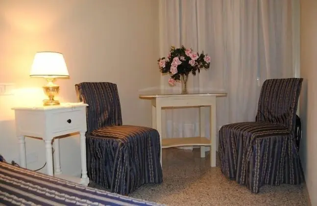 Superior Tek Büyük veya İki Ayrı Yataklı Oda, 1 Büyük (Queen) Boy Yatak, Sigara İçilmez