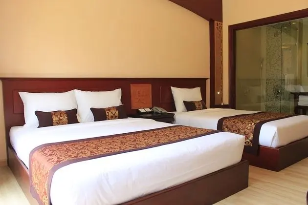 Superior Oda, Bahçe Manzaralı (No Balcony)