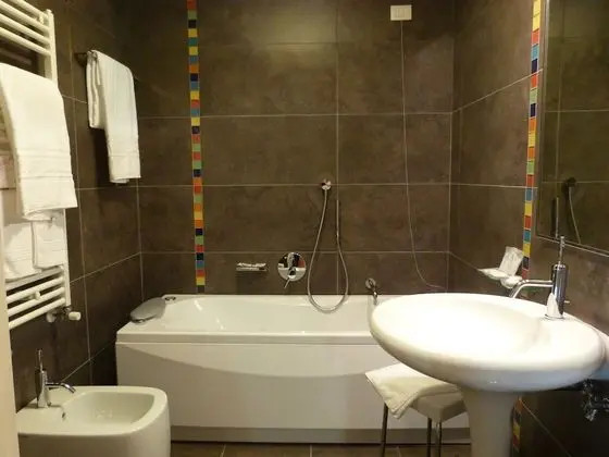 Classic Tek Büyük veya İki Ayrı Yataklı Oda