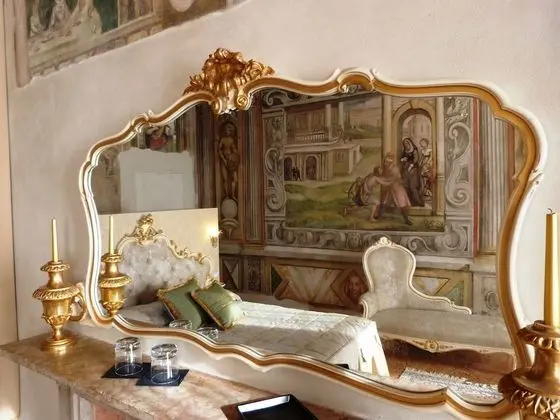 Luxury Tek Büyük Yataklı Oda