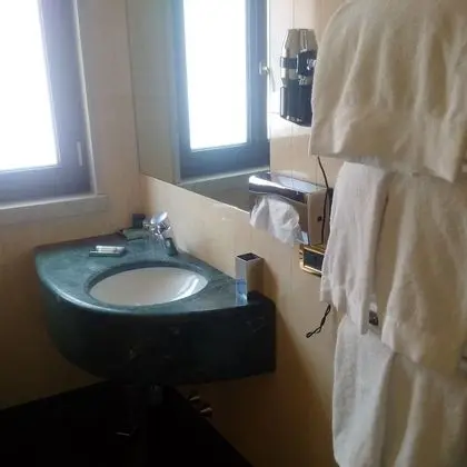 Deluxe Üç Kişilik Oda