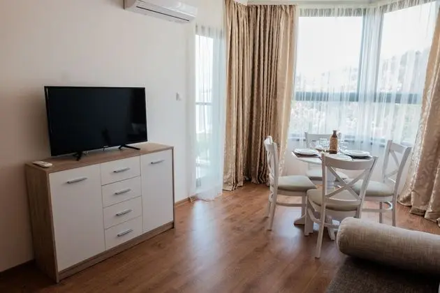 Apart Daire, 1 Yatak Odası, Kısmi Deniz Manzaralı