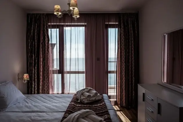 Apart Daire, 2 Yatak Odası, Deniz Manzaralı