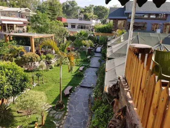 Luxury Tek Büyük Yataklı Oda