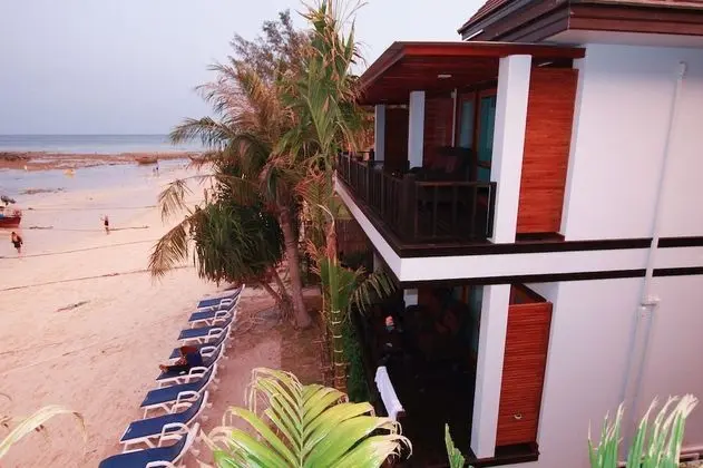 Deluxe Seaview Room