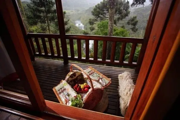 Romantic Kulübe
