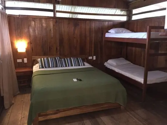 Standard Kulübe, Balkon