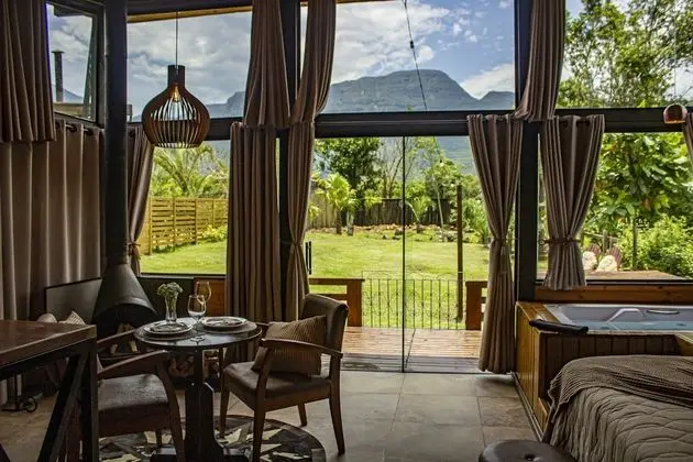 Romantic Dağ Evi, 1 Çift Kişilik Yatak, Jakuzi, Dağ Manzaralı