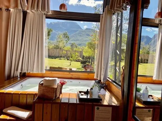 Romantic Dağ Evi, 1 Çift Kişilik Yatak, Jakuzi, Dağ Manzaralı