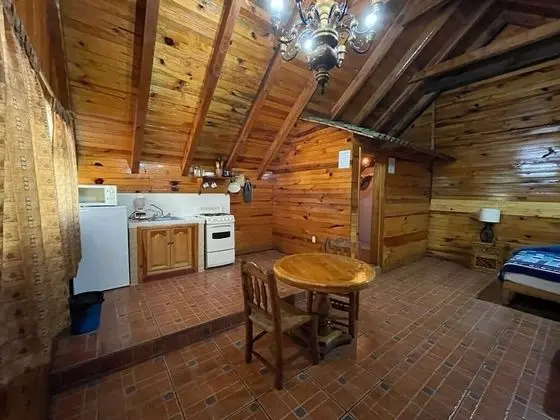 Dağ Evi, 1 En Büyük (King) Boy Yatak, Şömine