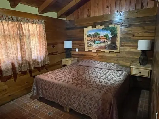 Kulübe, 2 Yatak Odası, Şömine