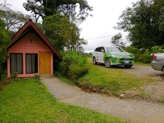 Family Dağ Evi