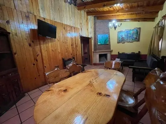 Kulübe, 3 Yatak Odası, Şömine